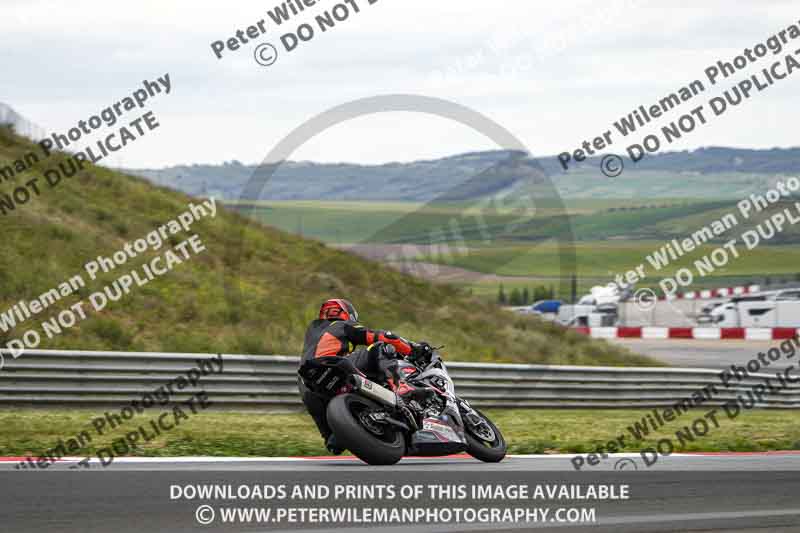 cadwell no limits trackday;cadwell park;cadwell park photographs;cadwell trackday photographs;enduro digital images;event digital images;eventdigitalimages;navarra;no limits trackdays;peter wileman photography;racing digital images;trackday digital images;trackday photos